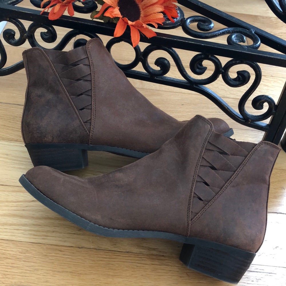 Carlos by Carlos Santana Bert Brown Booties